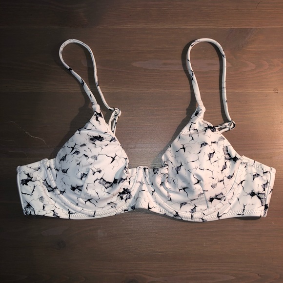 Zaful Marble Print Bathing Suit🦋 - Picture 2 of 4